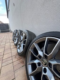 Original alu kola Skoda GEMINI R18 5x112 - 6