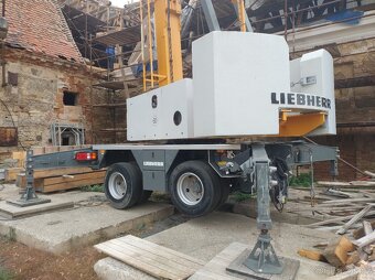 LIEBHERR 22 HM - 6