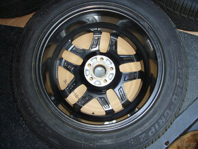 ZIMNÍ ALU KOLA OZ OPEL MOKKA 17" 5x105 7" et-40,stř.-56,5 - 6