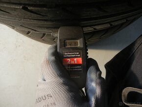 Letní pneu Dunlop 225/60R17 - 6