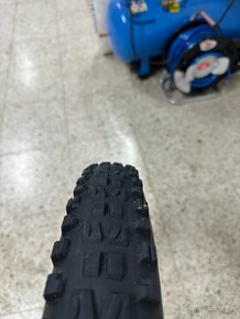 Maxxis minion DHF 27,5 x 2,5 plášť - 6