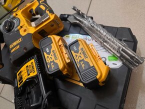 deWALT Aku vrtací/sekací kladivo dch273 + 2x 5,0Ah - 6