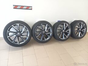 Alu kola 5 x 112 R19 Škoda Vega, 235/40 R19 zimní pneu - 6