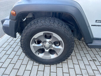 Jeep Wrangler 4x4 2,8 CRDI Sport - 6