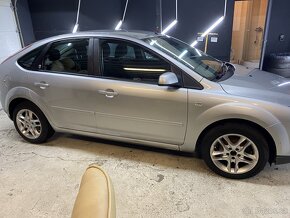 Ford Focus 1.8 benzin - 6