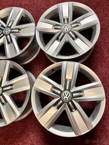 5x120 R17 originál VW Multivan T6 - 2017 - TOP - 6