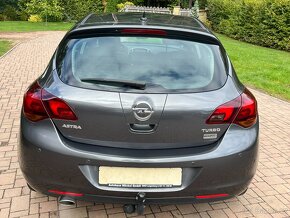 Opel Astra 1.4 T 103kW Xenon Navi Serviska - 6