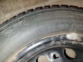 Plechové disky + Zimní pneu Barum Polaris 5 - 185/60 R15 - 6