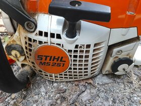 Motorova pila Stihl MS 251 - 6