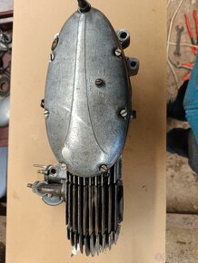 Motor Jawa 550- 555 - 6