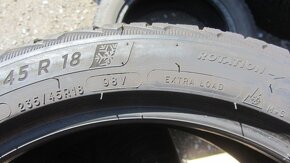 Zimní pneu 235/45/18 Michelin - 6