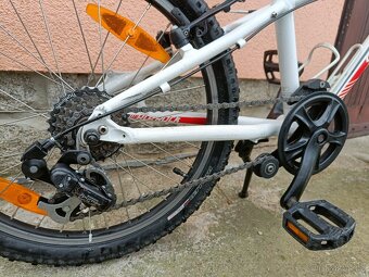 Prodám dětské horské kolo Specialized Hotrock, vel. 20". - 6