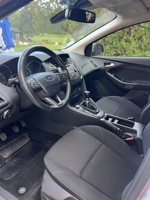 Ford Focus 1.6 - 6