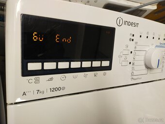 Prodám plně funkční dig. pračku zn. Indesit -7 kg--DOVEZU-- - 6