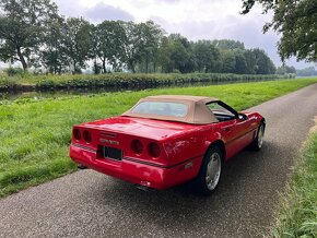 Chevrolet Corvette C4 - 6