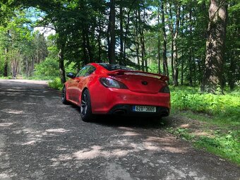 Hyundai Genesis Coupe 3,8  RV 2011 - 6