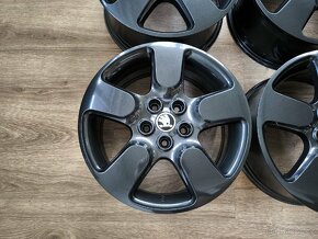 Alu kola 5x112 R17 PROTEUS - Škoda Octavia II SCOUT - 6