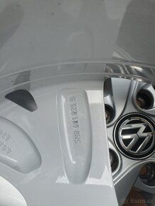 5x112 r17 Vw Golf 8 -Zimni sada - 6