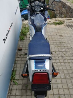 Honda VF 1000 - 6