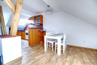 Byt 4+kk, 95 m² v Hradci Králové – ul. M. D. Rettigové. - 6