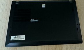 Lenovo ThinkPad T490s - 6