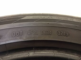 Continental 235/55 R18 100V 1x5mm; 3x3-4mm - 6