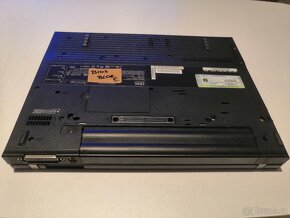 5. Lenovo IBM Thinkpad R52 - 6