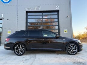 Škoda Superb Combi 2.0 TDI 190k 4x4 Sportline DSG - 6