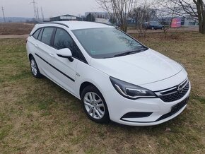 Prodám Opel Astra 1.6CDTI 70kW r.v. 2018 - najeto 113585km - 6