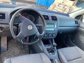 Volkswagen Golf 5 1.6 MPI 75kw - 6