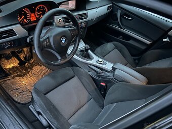 BMW E90 - 6