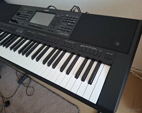 Yamaha psr sx 700 - 6