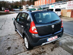 Dacia Sandero Stepway 1.5 dci - 6