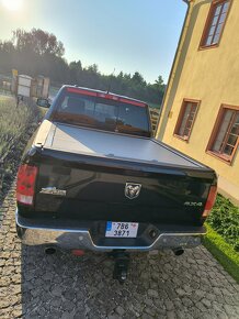 Prodám Dodge RAM 1500 ECO DIESEL big horn - 6