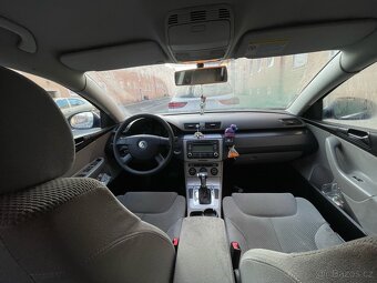 Volkswagen Passat B6 2.0 TDI 103kW Variant, automat - 6