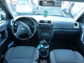 ŠKODA FABIA  KOMBI SPORT 1.2  51 KW 2009 KLIMA - 6