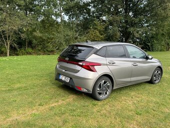 Prodám Hyundai i20 - 6