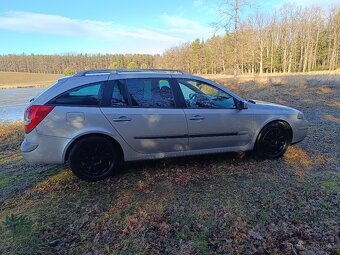 Renault Laguna GRANDTOUR - NAFTA - STK - Výbava - 6