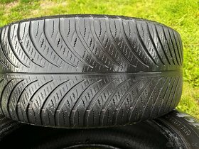 Celoroční pneu Goodyear Vector 4 Seasons 235/55 R17 - 6