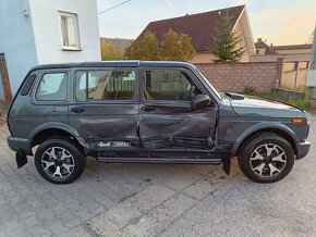 Lada Taiga 4x4 Urban - 6