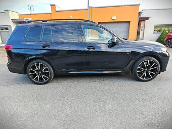 BMW x7 40i xDrive M Paket Individual - Max. Výbava - 6