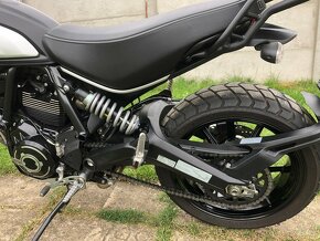 Ducati Scrambler 800 Dark 2020 - 6