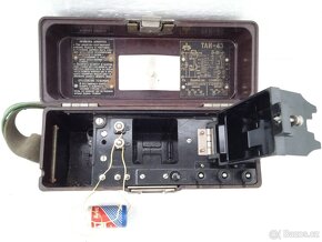 Vojenský retro bakelitový polní telefon SSSR - 6