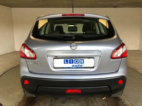 NISSAN QASHQAI 2.0 16V 4X4 - 6