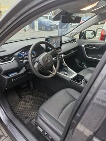 Toyota Rav4 e-CVT Hybrid 4x4 222 k - 6