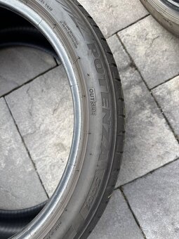 Letní pneumatiy 235/40R19 Bridgestone - 6