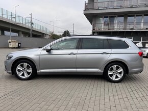 VW PASSAT VARIANT 2.0 TDI 147KW 2023 / 38.000KM -21% DPH - 6