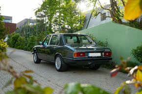 BMW 528i E12 1981 - 6