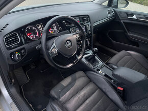 VOLKSWAGEN GOLF 1.6TDi VÝBAVA - 6