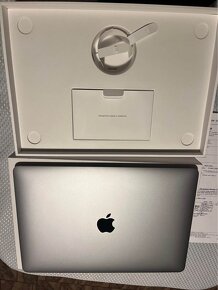 Apple MacBook Air M1 - 6